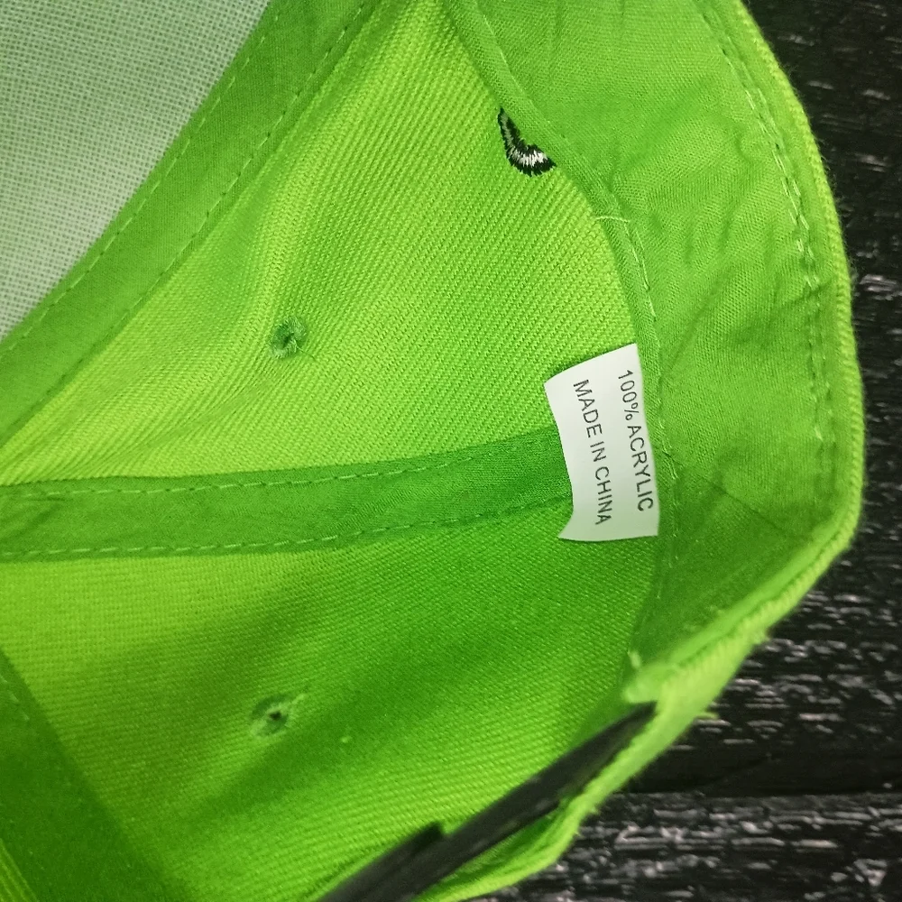 NFL Green and Black Hat Stylish Accessory - Picture 12 of 13